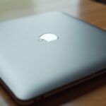 Apple का टचस्क्रीन MacBook: क्या उपयोगकर्ताओं का सपना आखिरकार वास्तविकता बन जाएगा?